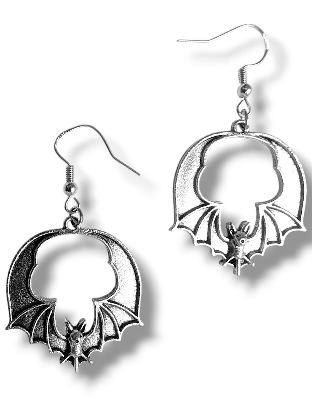 NWT Handmade Dangly Silver Circular Bat Wing Drop Earrings